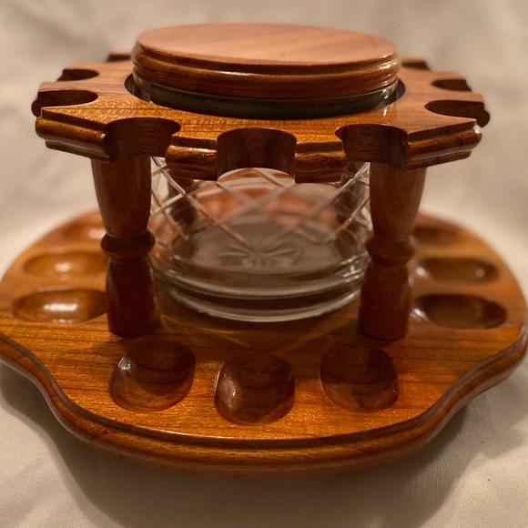 Wood Swiveling 12-Pipe Rack with Wood and Glass Tobacco Jar Humidor - Picture 6 of 7